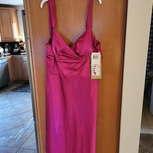 Tess Knee Length Dress/Cocktail Dress Size 16